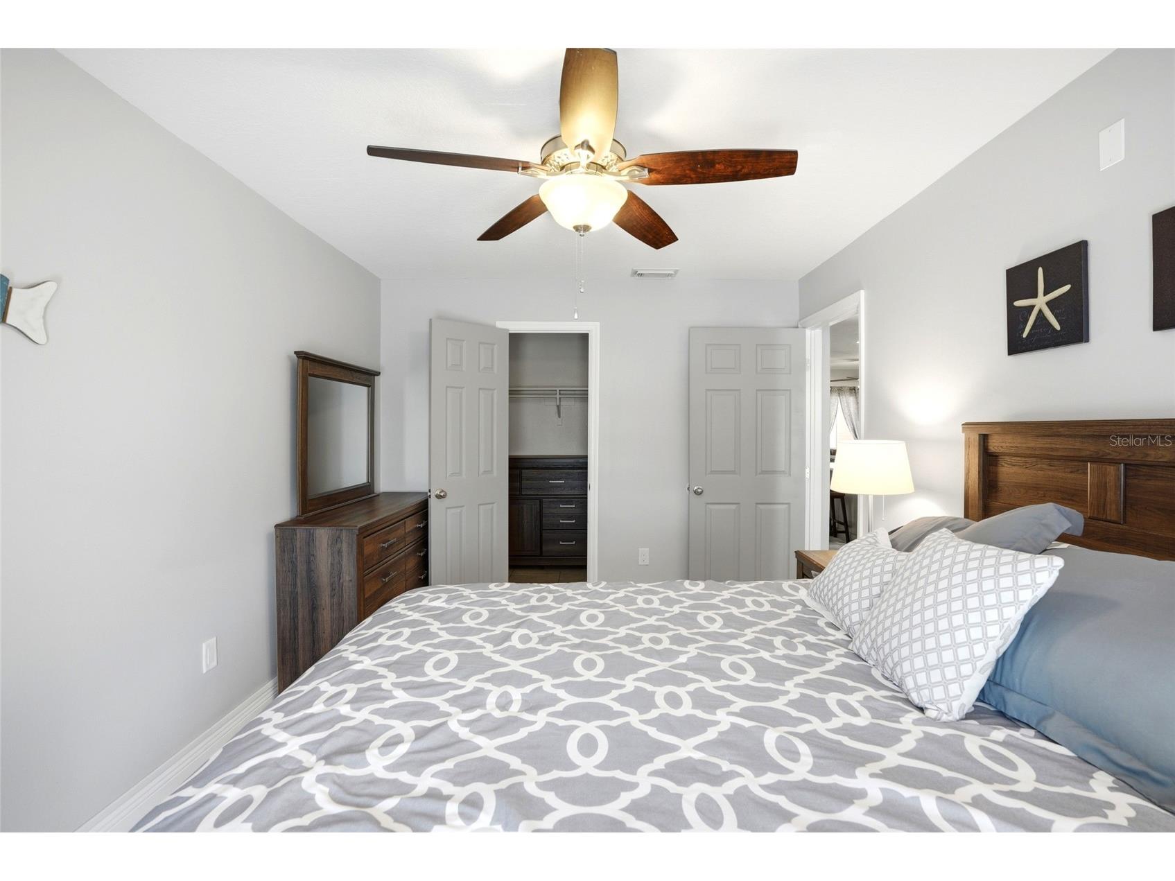 8911 Blind Pass Road #302 Saint Pete Beach FL 33706 TB8516676 image18