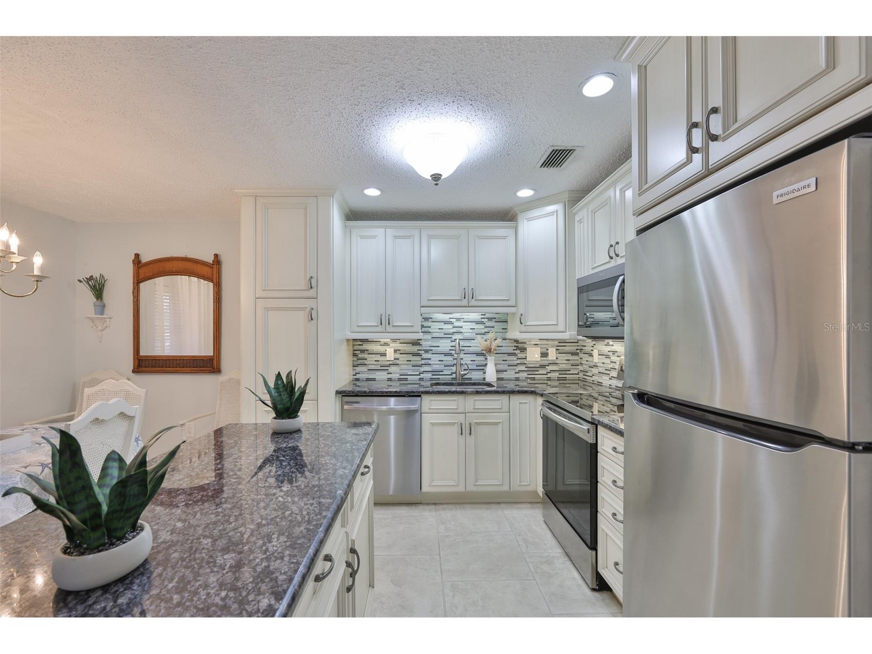 8911 Blind Pass Road #306 Saint Pete Beach FL 33706 - BOCA CIEGA BAY TB8477161 image14