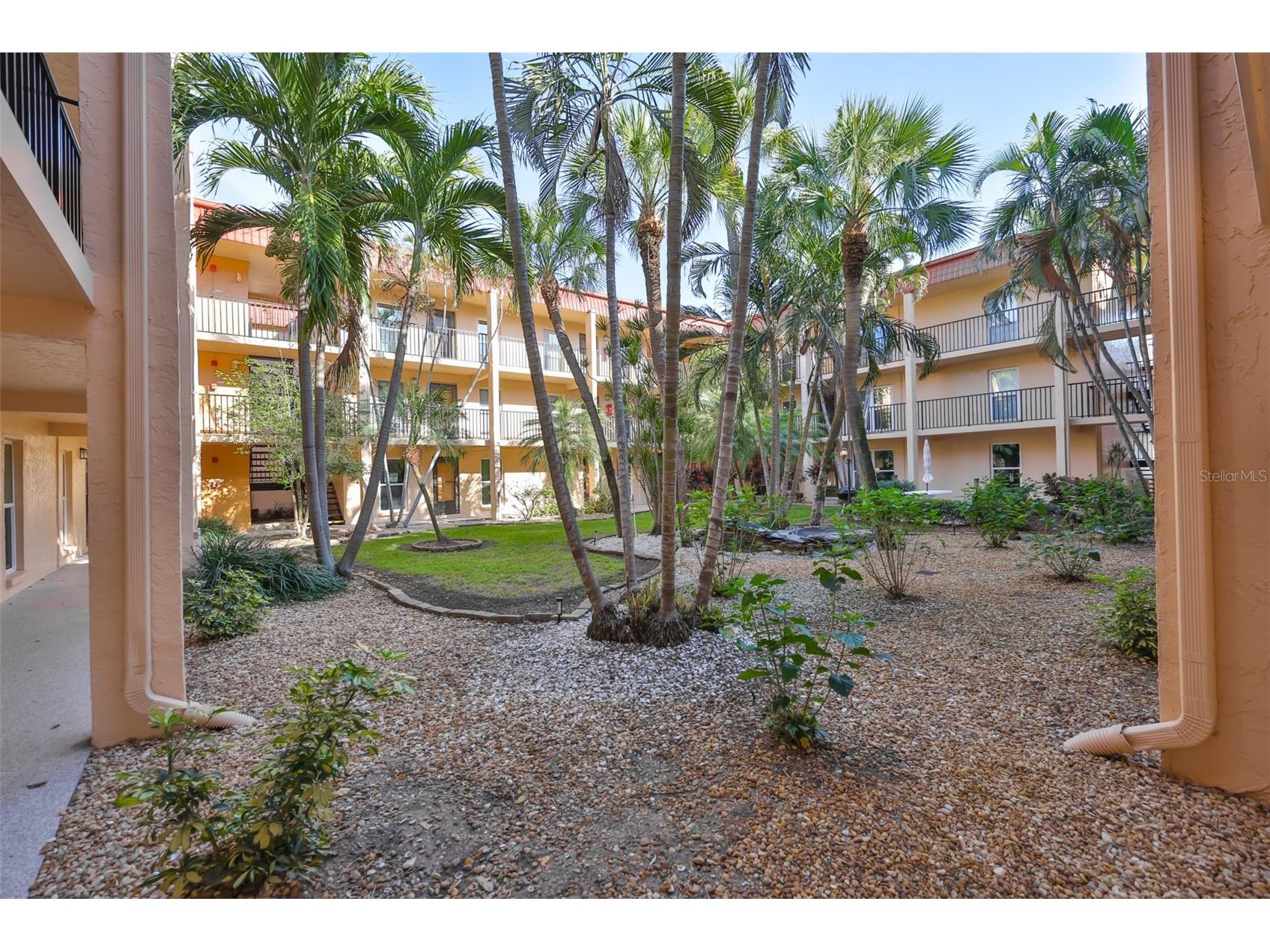8911 Blind Pass Road #306 Saint Pete Beach FL 33706 - BOCA CIEGA BAY TB8477161 image31