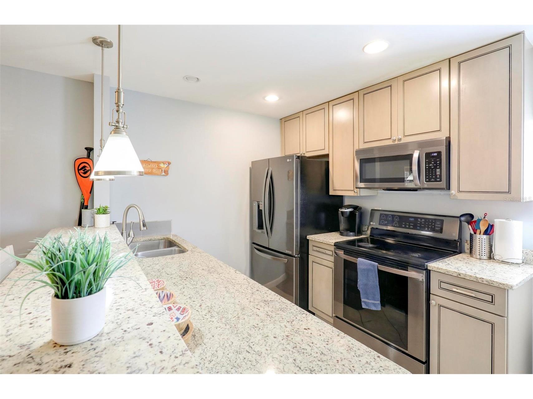 8911 Blind Pass Road #321 Saint Pete Beach FL 33706 - BOCA CIEGA BAY TB8496757 image16