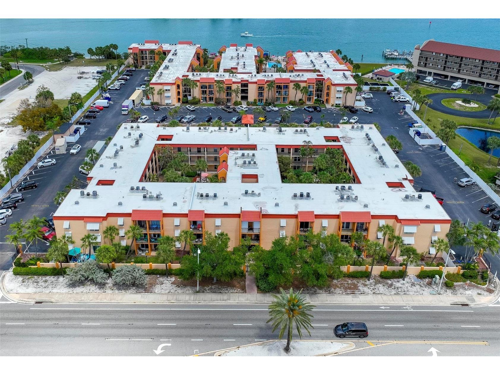 8911 Blind Pass Road #321 Saint Pete Beach FL 33706 - BOCA CIEGA BAY TB8496757 image2