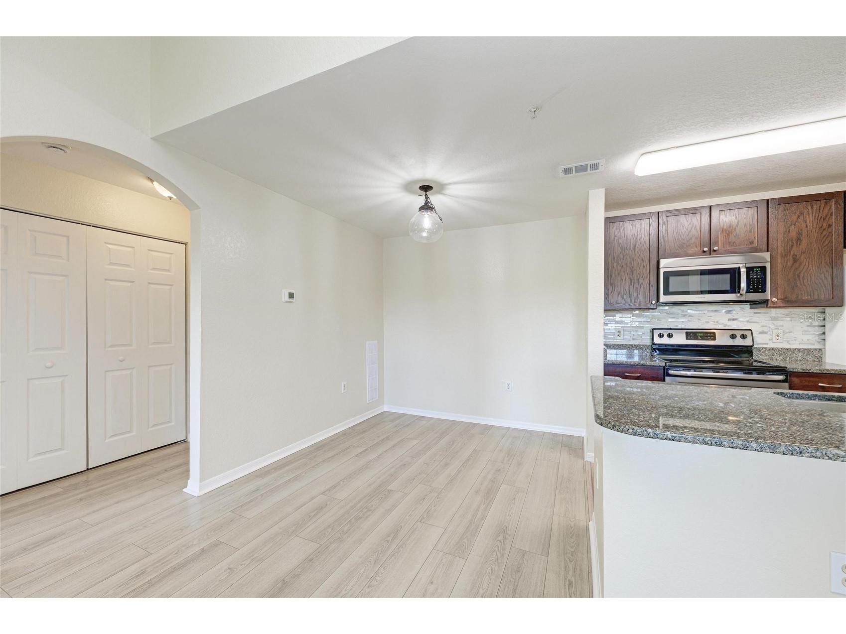8911 Manor Loop #207 Lakewood Ranch FL 34202 A4685584 image24