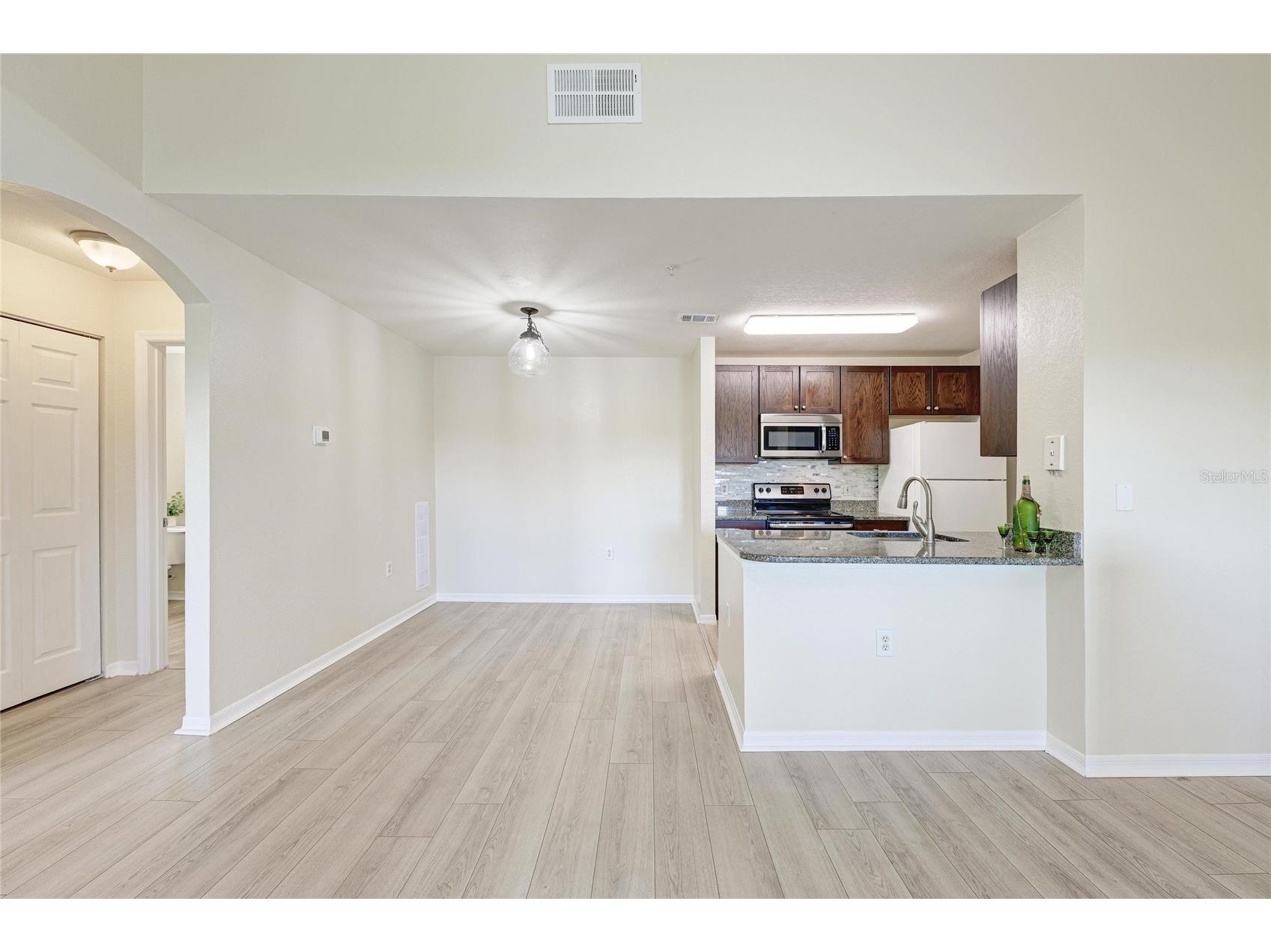 8911 Manor Loop #207 Lakewood Ranch FL 34202 A4685584 image25