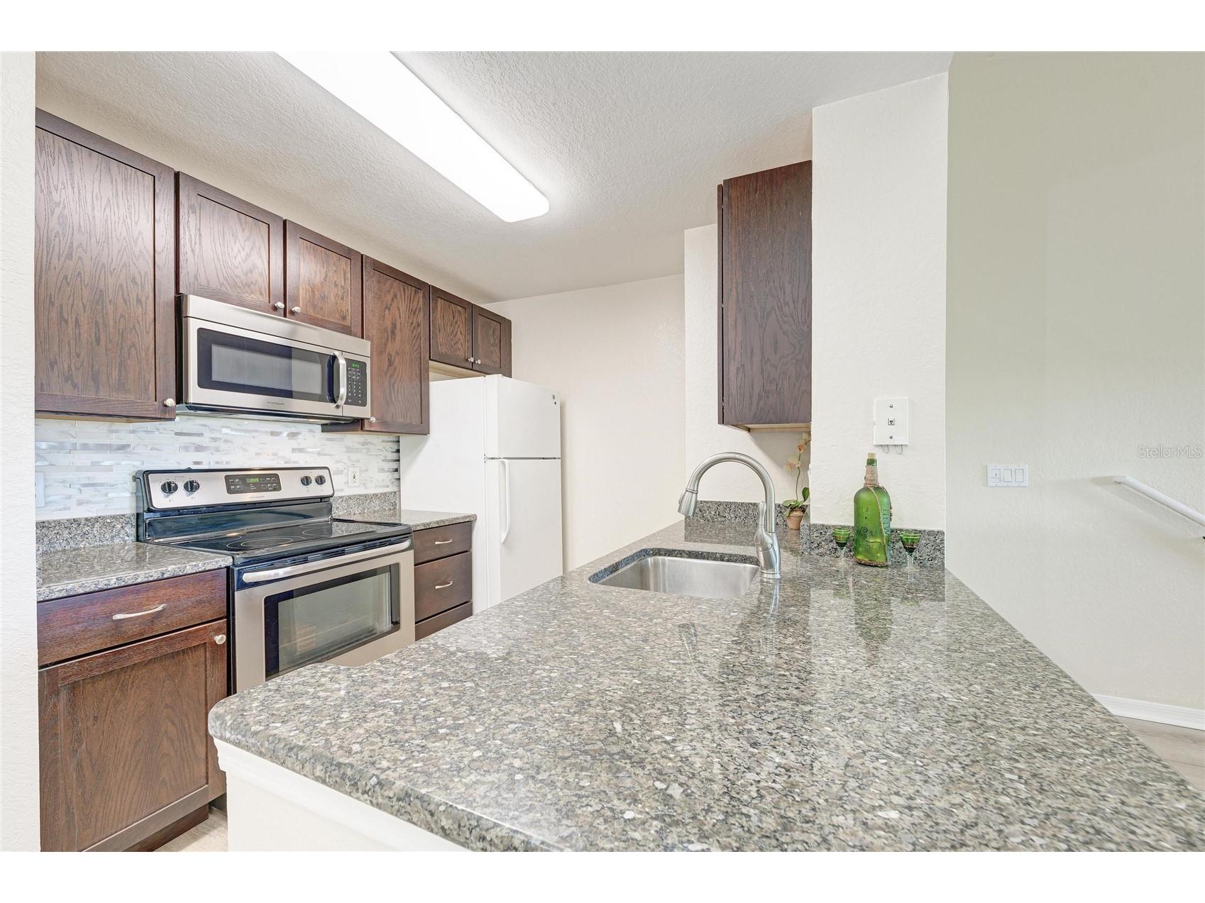 8911 Manor Loop #207 Lakewood Ranch FL 34202 A4685584 image28