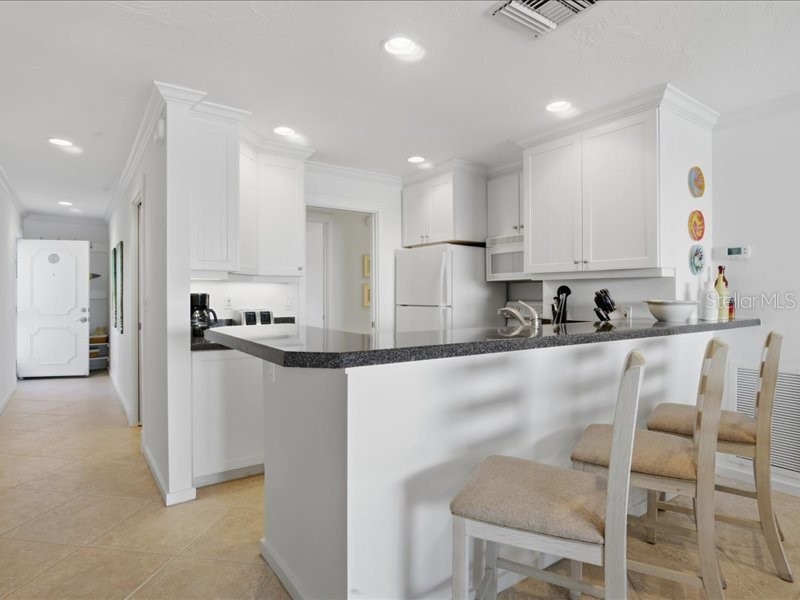 8911 Midnight Pass Road #208 Sarasota FL 34242 - LITTLE SARASOTA BAY A4677015 image6