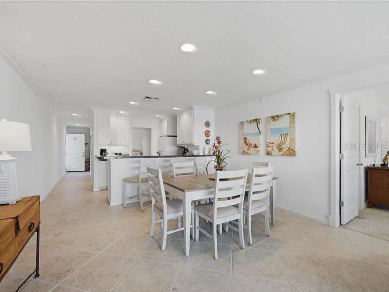 8911 Midnight Pass Road #208 Sarasota FL 34242 - LITTLE SARASOTA BAY A4677015 image8