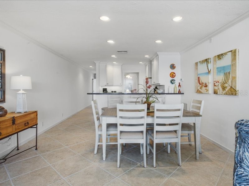 8911 Midnight Pass Road #208 Sarasota FL 34242 - LITTLE SARASOTA BAY A4677015 image9