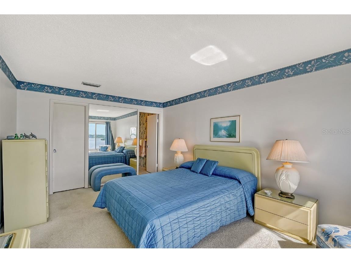 8911 Midnight Pass Road #410 Sarasota FL 34242 - LITTLE SARASOTA BAY A4674935 image30
