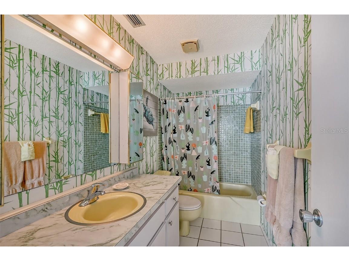 8911 Midnight Pass Road #410 Sarasota FL 34242 - LITTLE SARASOTA BAY A4674935 image31