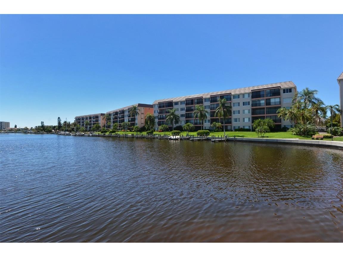 8911 Midnight Pass Road #410 Sarasota FL 34242 - LITTLE SARASOTA BAY A4674935 image56