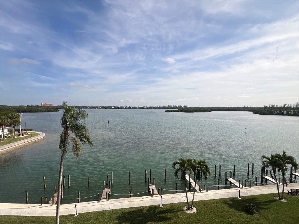8911 Midnight Pass Road #410 Sarasota FL 34242 - LITTLE SARASOTA BAY A4674935 image68