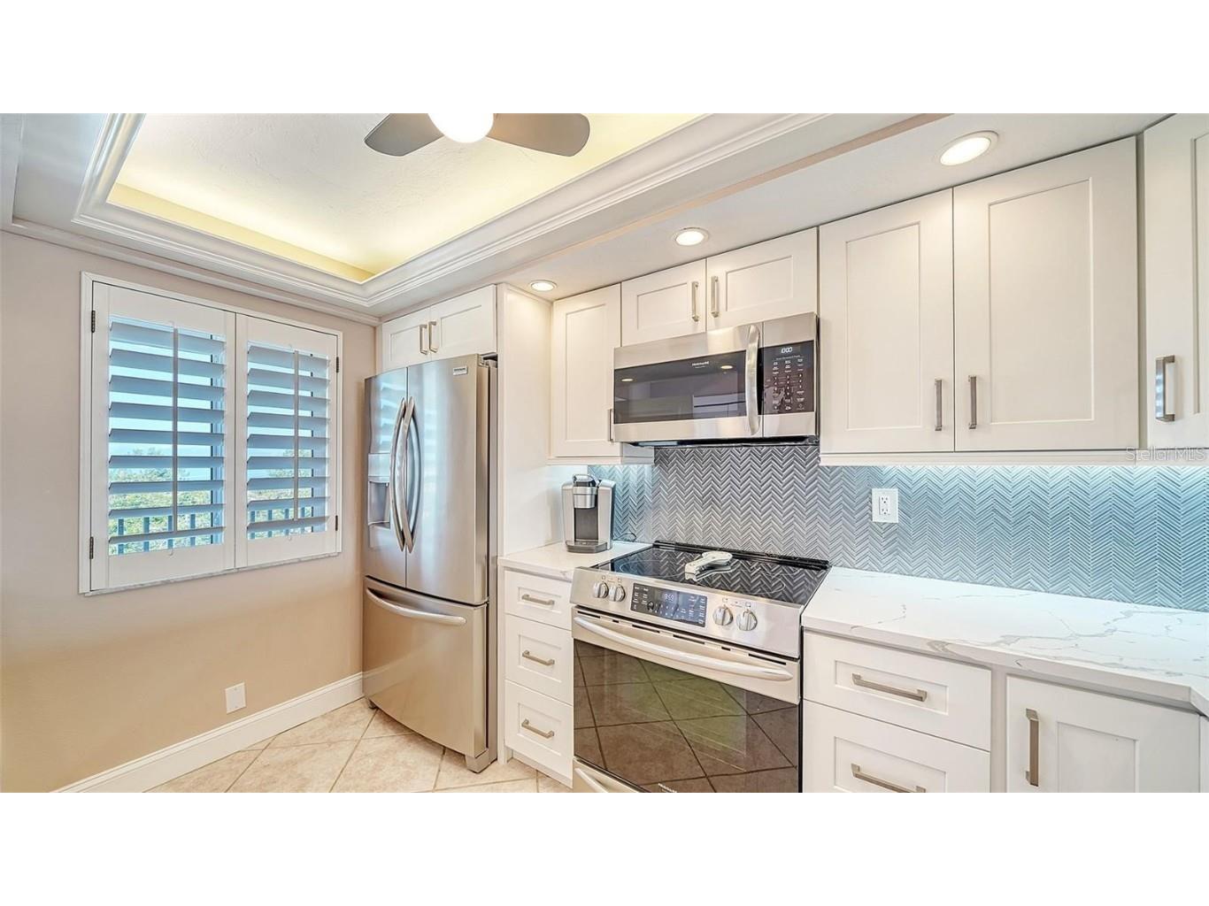 8911 Midnight Pass Road #514 Sarasota FL 34242 - LITTLE SARASOTA BAY A4588110 image6