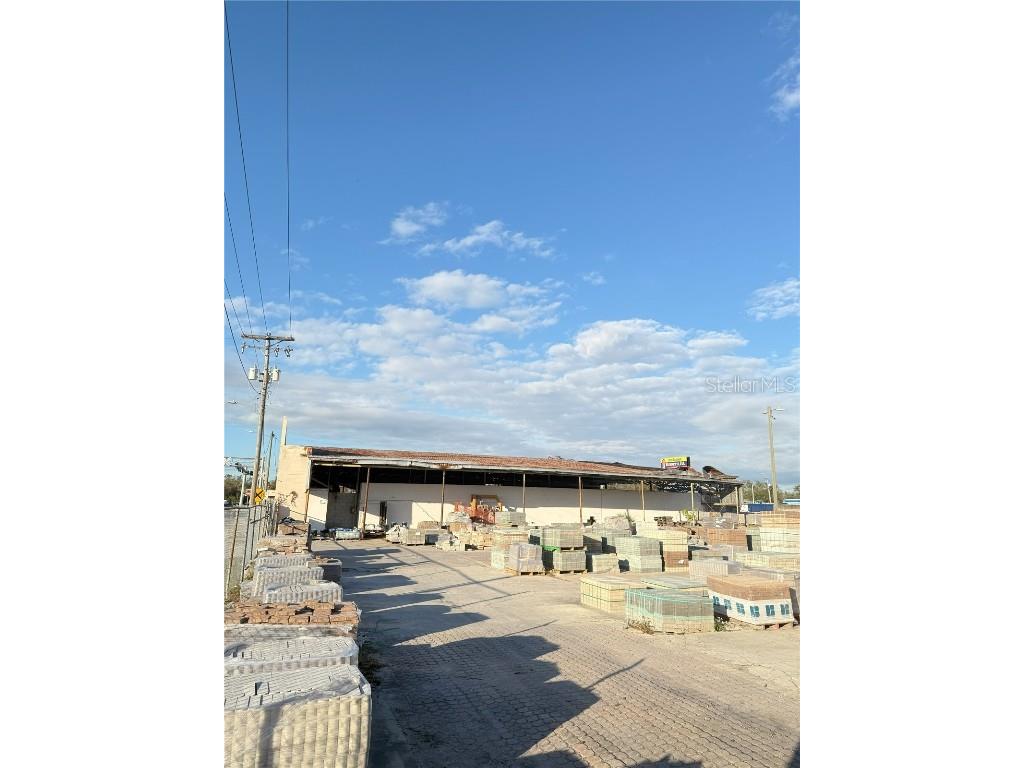 8911 N 12th Street Tampa FL 33604 TB8340388 image10