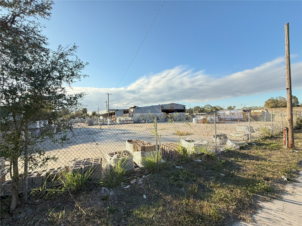 8911 N 12th Street Tampa FL 33604 TB8340388 image5