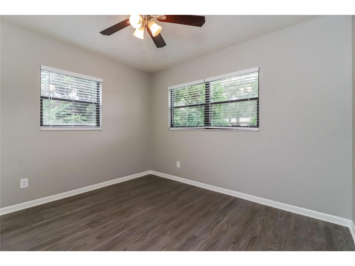 8911 Navajo Avenue Tampa FL 33637 O6348480 image11