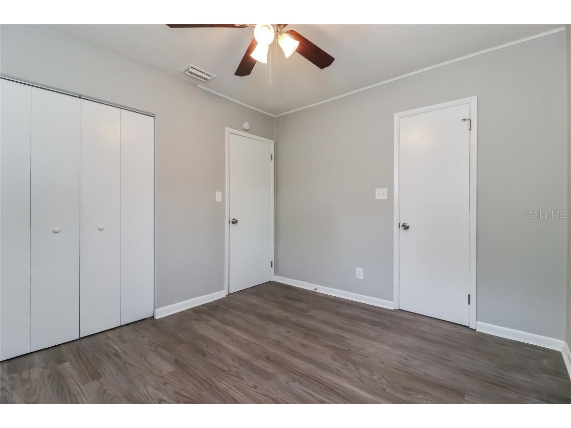 8911 Navajo Avenue Tampa FL 33637 O6348480 image12