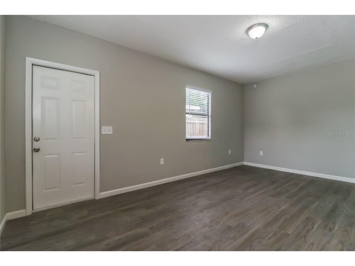 8911 Navajo Avenue Tampa FL 33637 O6348480 image6