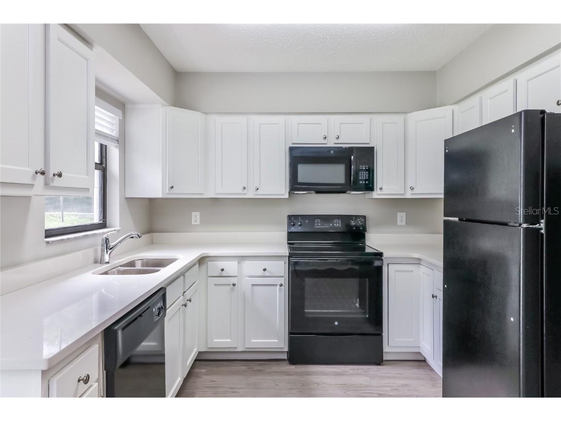 8911 Navajo Avenue Tampa FL 33637 O6348480 image7