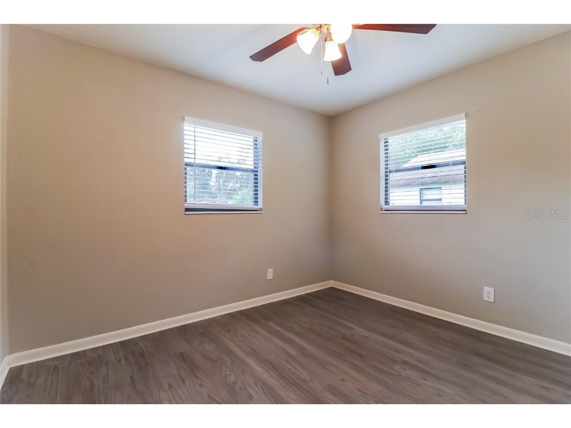 8911 Navajo Avenue Tampa FL 33637 O6348480 image9