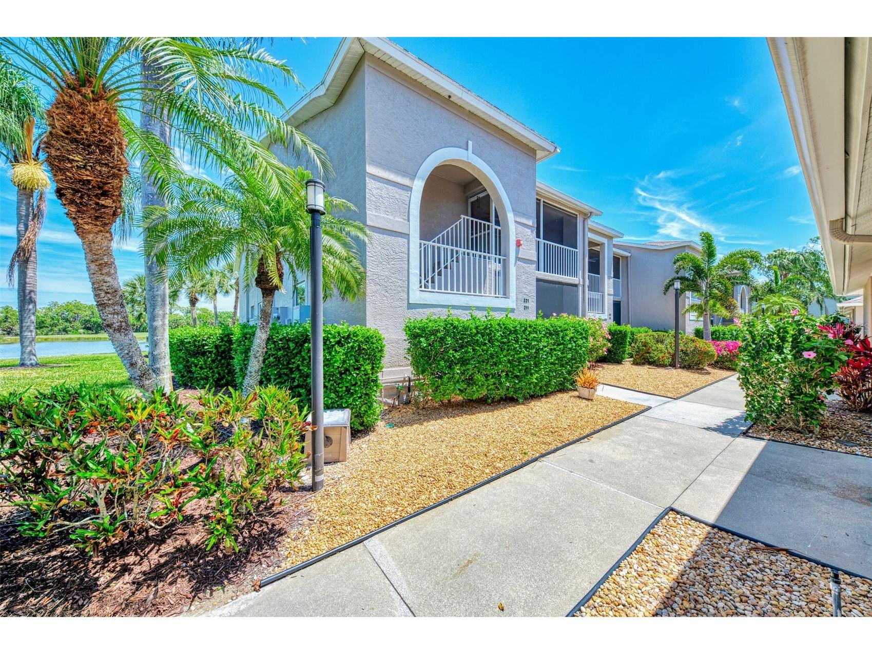 8911 Veranda Way #211 Sarasota FL 34238 A4689950 image3