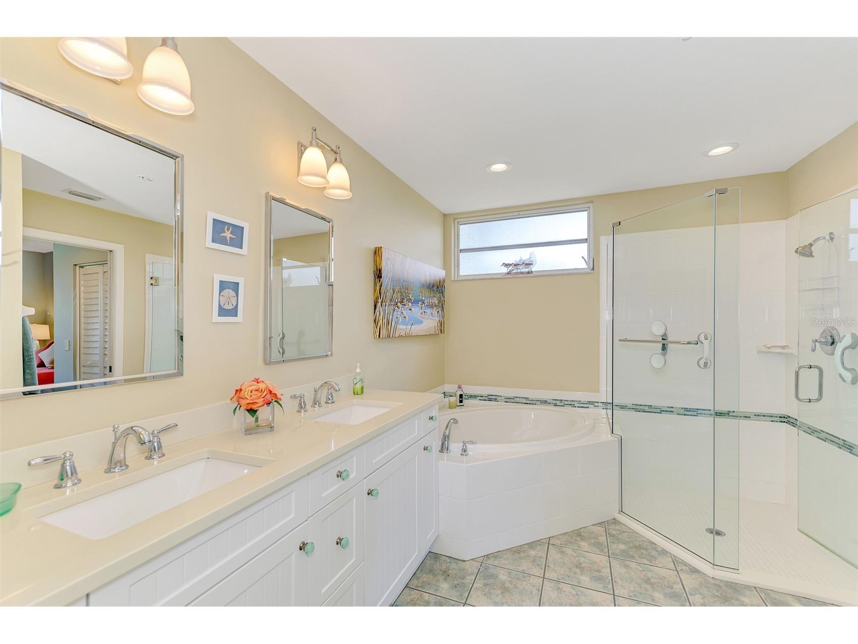 8911 Veranda Way #211 Sarasota FL 34238 A4689950 image39