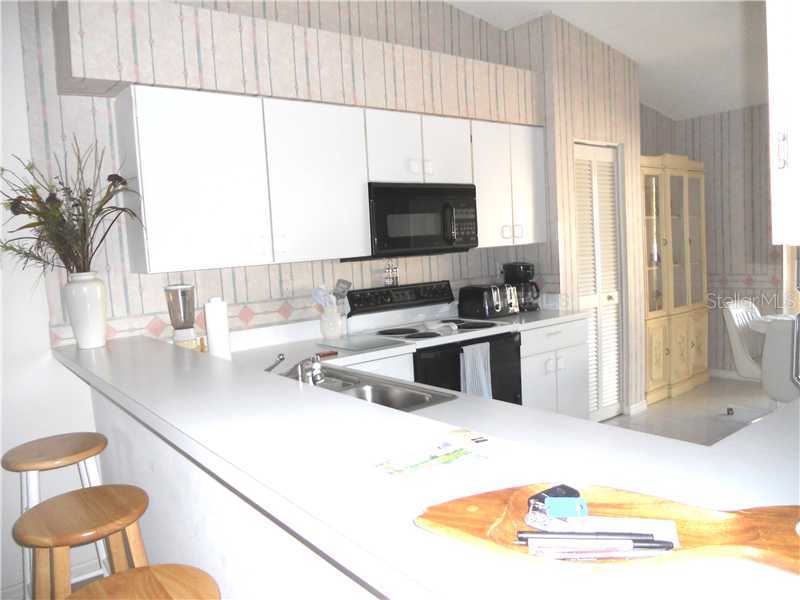 8911 Veranda Way #222 Sarasota FL 34238 A3984795 image4