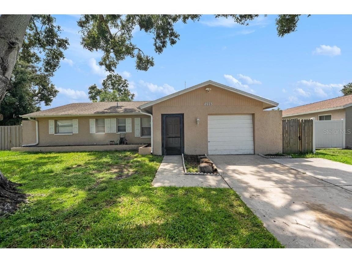 8913 90th Way Seminole FL 33777 TB8422615 image1