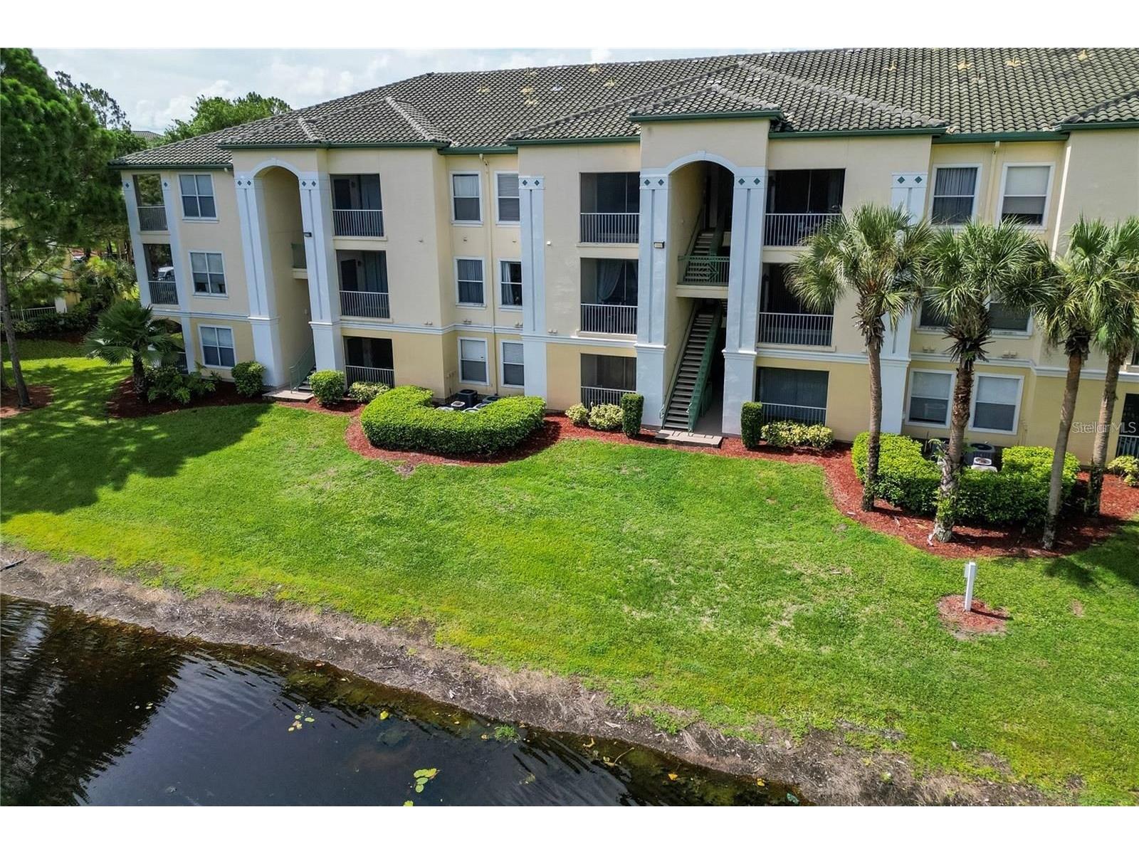 8913 Legacy Court #111 Kissimmee FL 34747 S5146376 image1