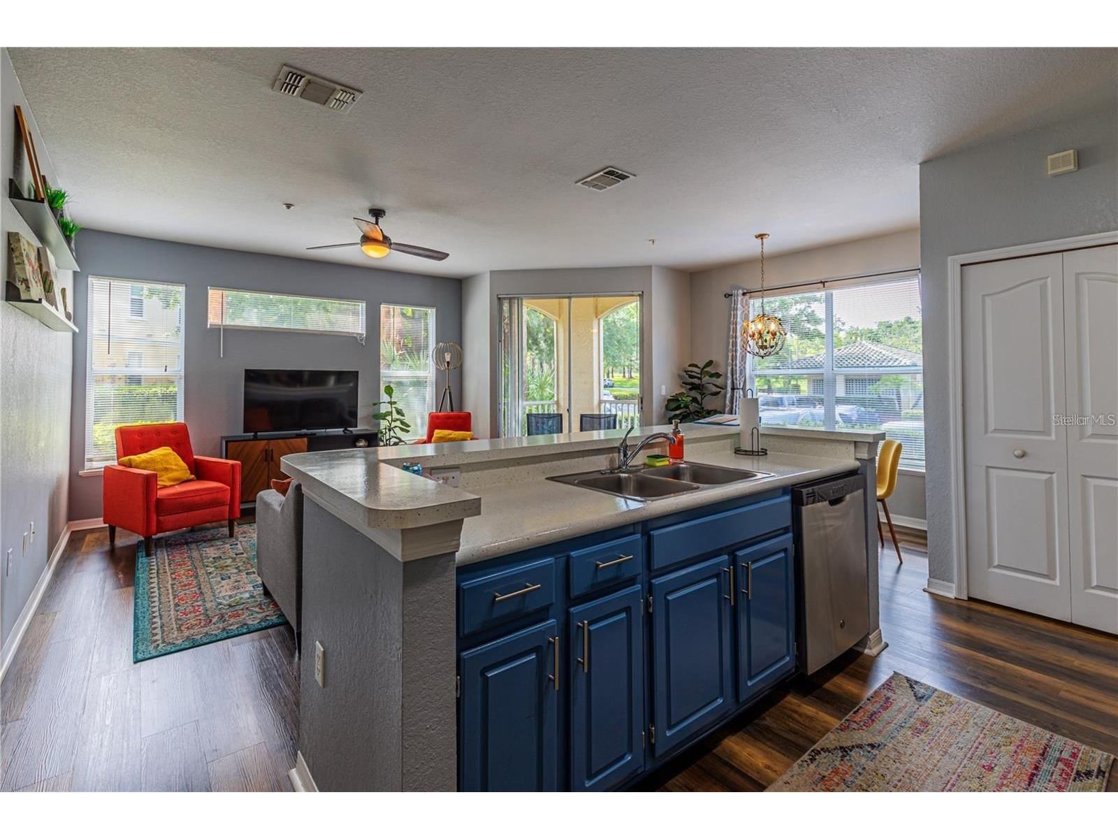 8913 Legacy Court #111 Kissimmee FL 34747 S5146376 image4