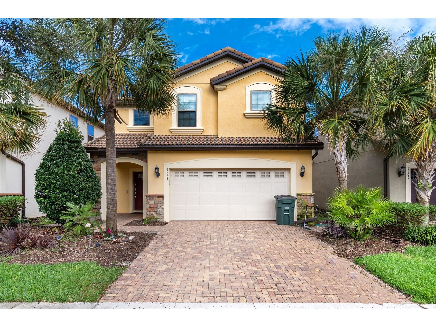 8913 Rhodes Street Kissimmee FL 34747 O6422947 image1