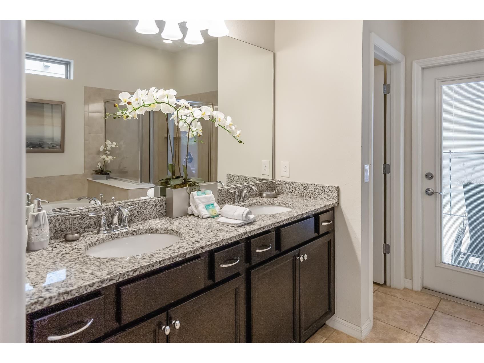 8913 Rhodes Street Kissimmee FL 34747 O6422947 image35