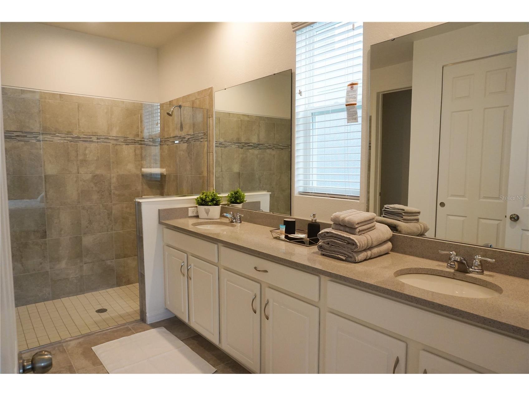 8914 Caroline Bay Court Kissimmee FL 34747 O6410893 image14