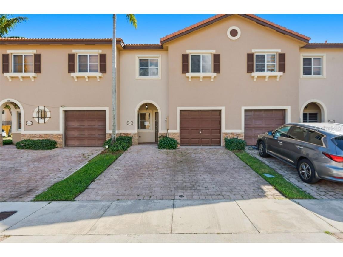 8914 SW 222nd Terrace Cutler Bay FL 33190 O6354042 image1