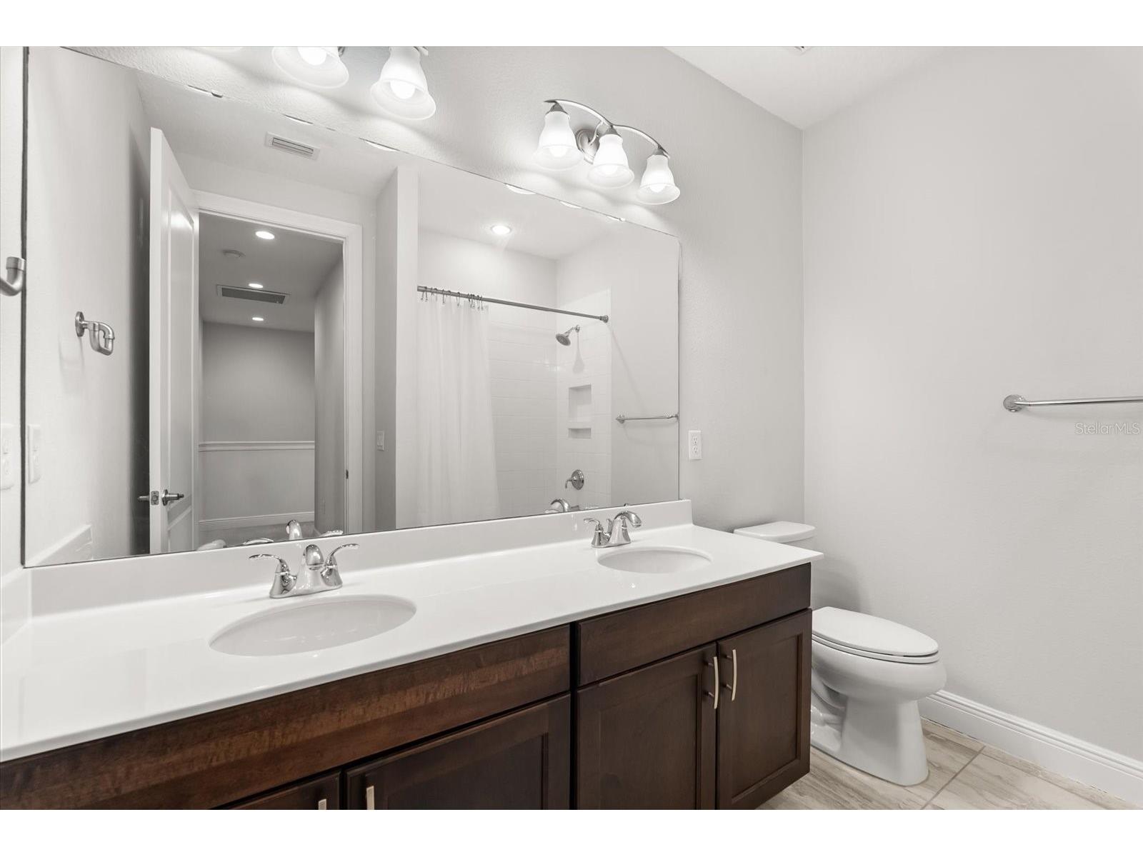 8915 Fountain Palm Alley Winter Garden FL 34787 O6340597 image25