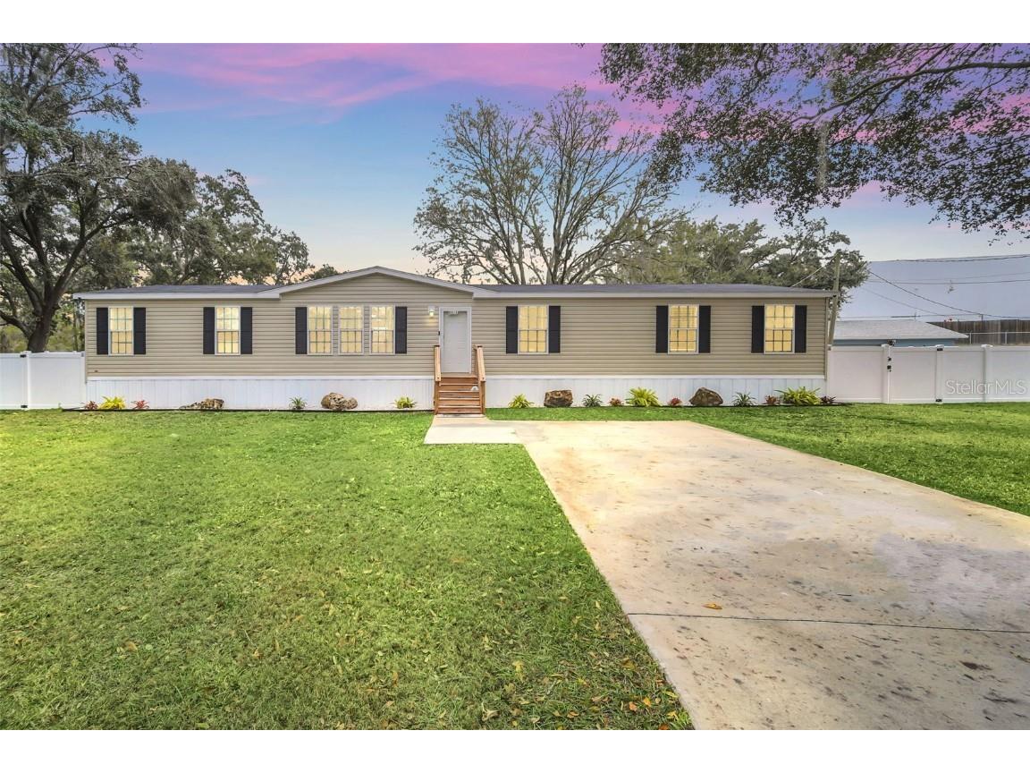 8915 Hammock Loop Polk City FL 33868 S5118502 image1