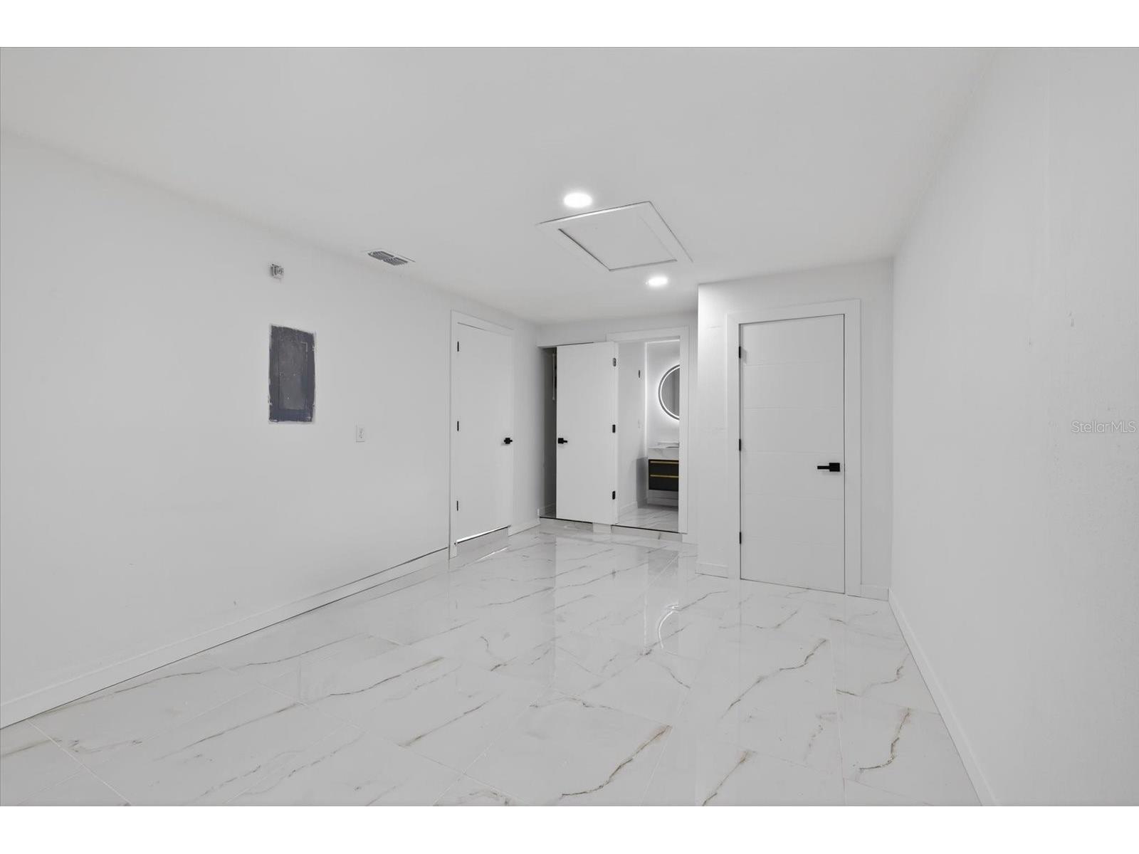 8915 Saboda Court Tampa FL 33634 TB8484791 image15