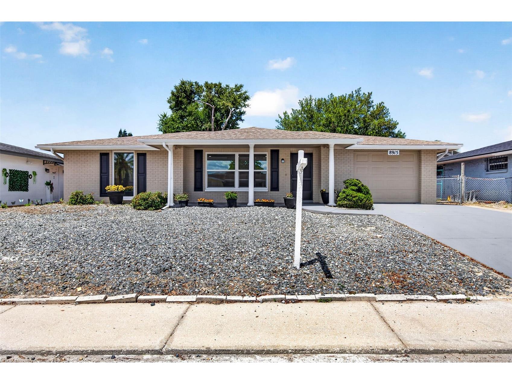 8915 Sterling Lane Port Richey FL 34668 W7884506 image1