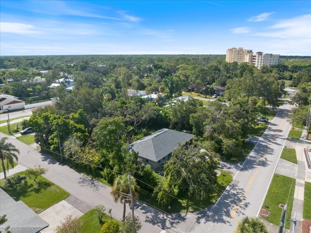 8915 Vamo Road Sarasota FL 34231 - LITTLE SARASOTA BAY A4662681 image14