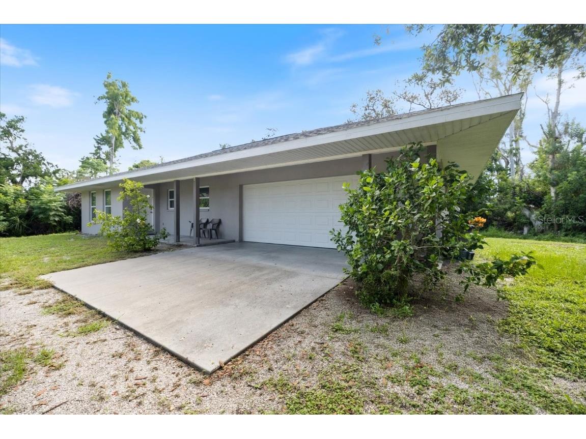 8915 Vamo Road Sarasota FL 34231 - LITTLE SARASOTA BAY A4662681 image2