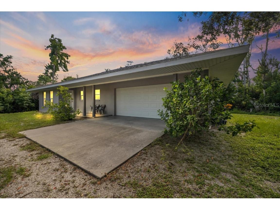 8915 Vamo Road Sarasota FL 34231 - LITTLE SARASOTA BAY A4662681 image3