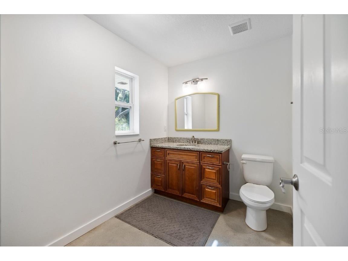 8915 Vamo Road Sarasota FL 34231 - LITTLE SARASOTA BAY A4662681 image40