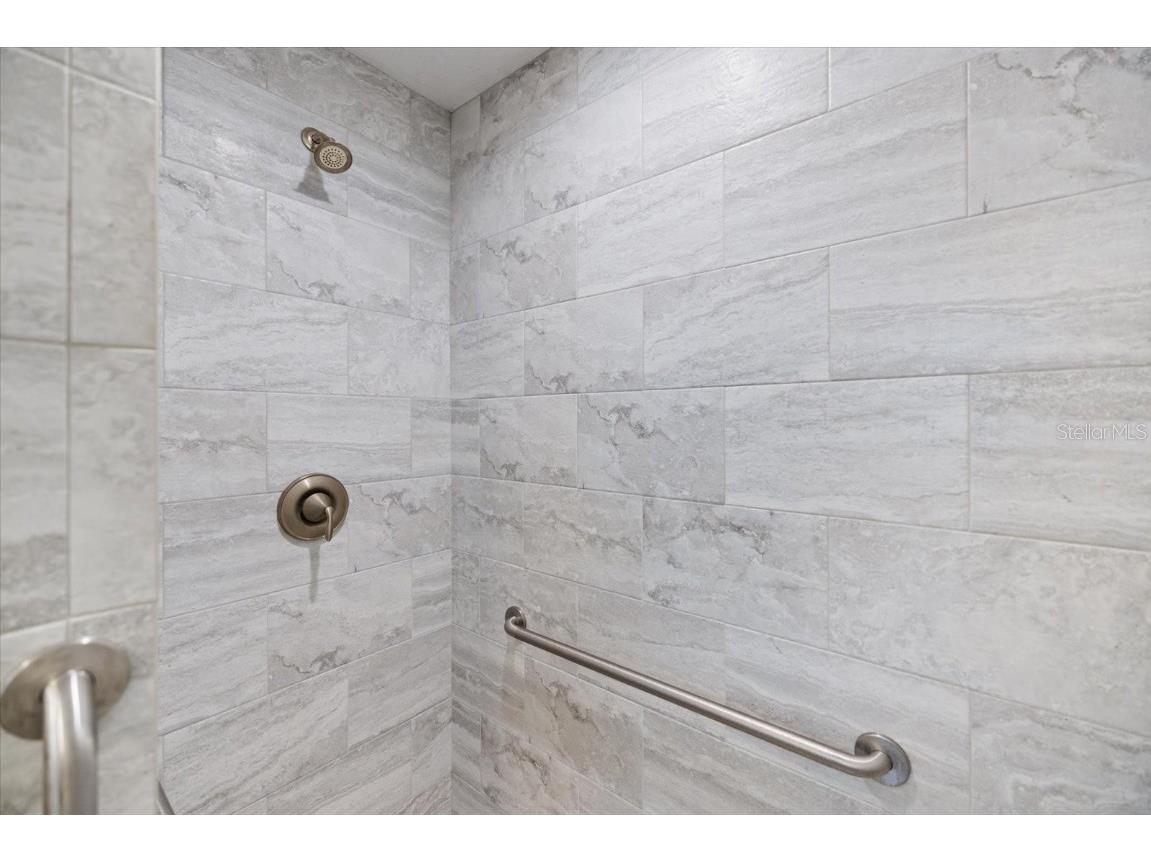 8915 Vamo Road Sarasota FL 34231 - LITTLE SARASOTA BAY A4662681 image42