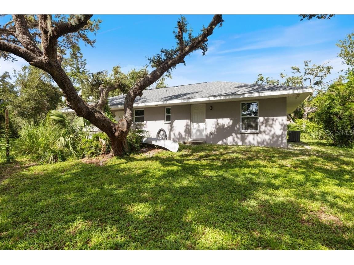 8915 Vamo Road Sarasota FL 34231 - LITTLE SARASOTA BAY A4662681 image52