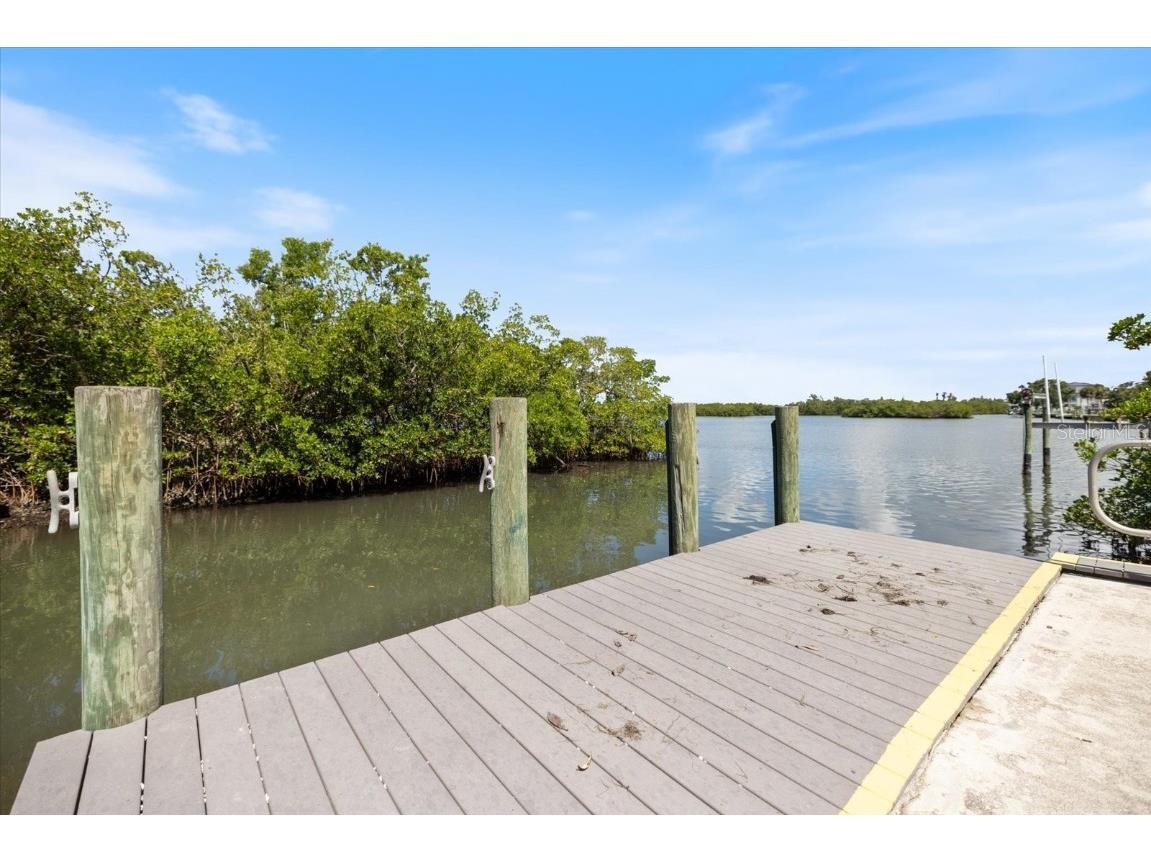 8915 Vamo Road Sarasota FL 34231 - LITTLE SARASOTA BAY A4662681 image61