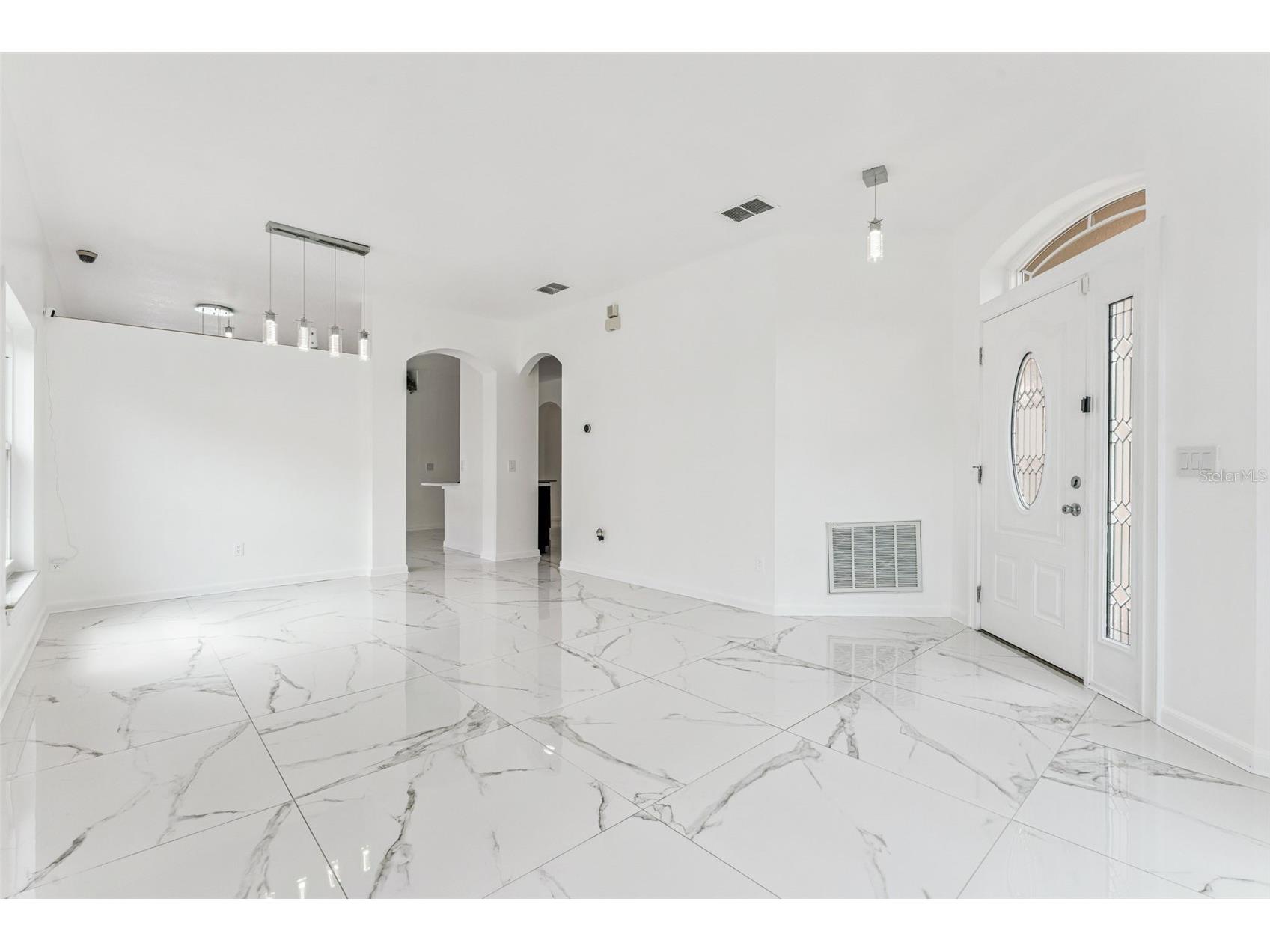 8915 Victoria Isle Place Orlando FL 32829 O6418732 image4