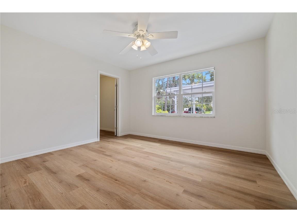 8916 Memorial Highway Tampa FL 33615 TB8427385 image11