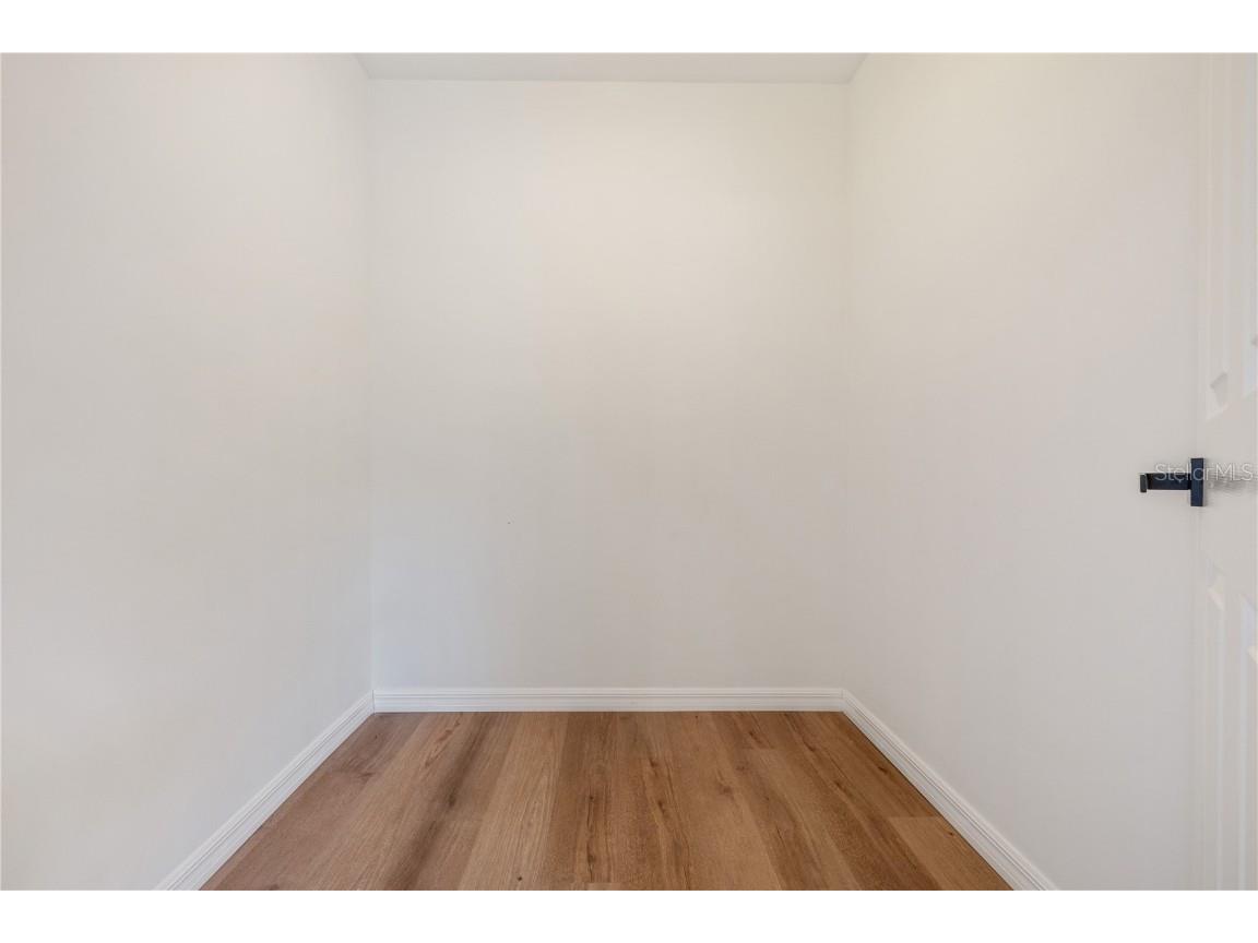 8916 Memorial Highway Tampa FL 33615 TB8427385 image12