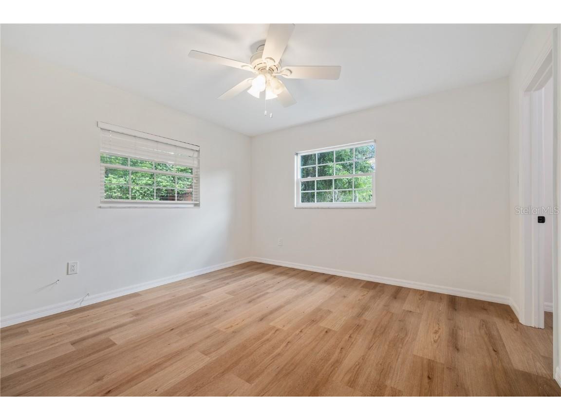 8916 Memorial Highway Tampa FL 33615 TB8427385 image14