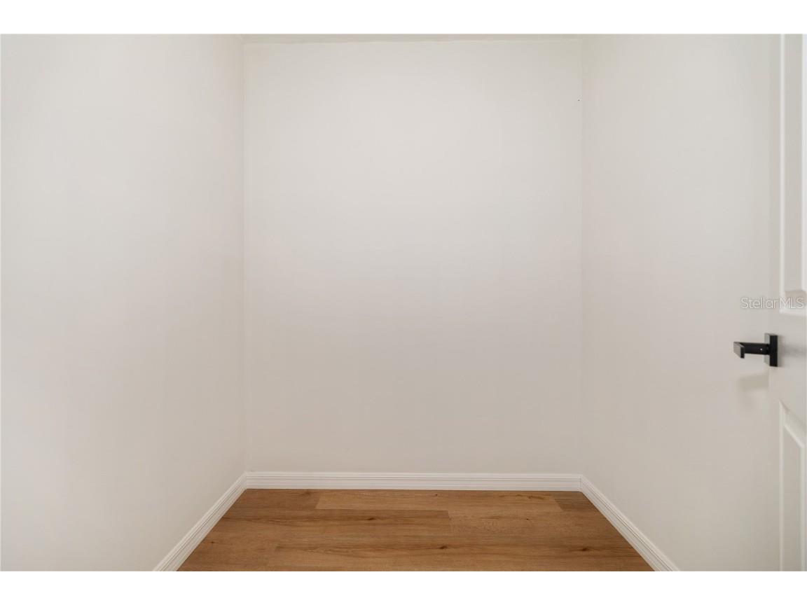 8916 Memorial Highway Tampa FL 33615 TB8427385 image16