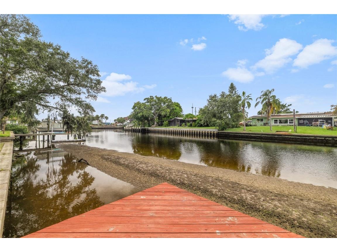 8916 Memorial Highway Tampa FL 33615 TB8427385 image24